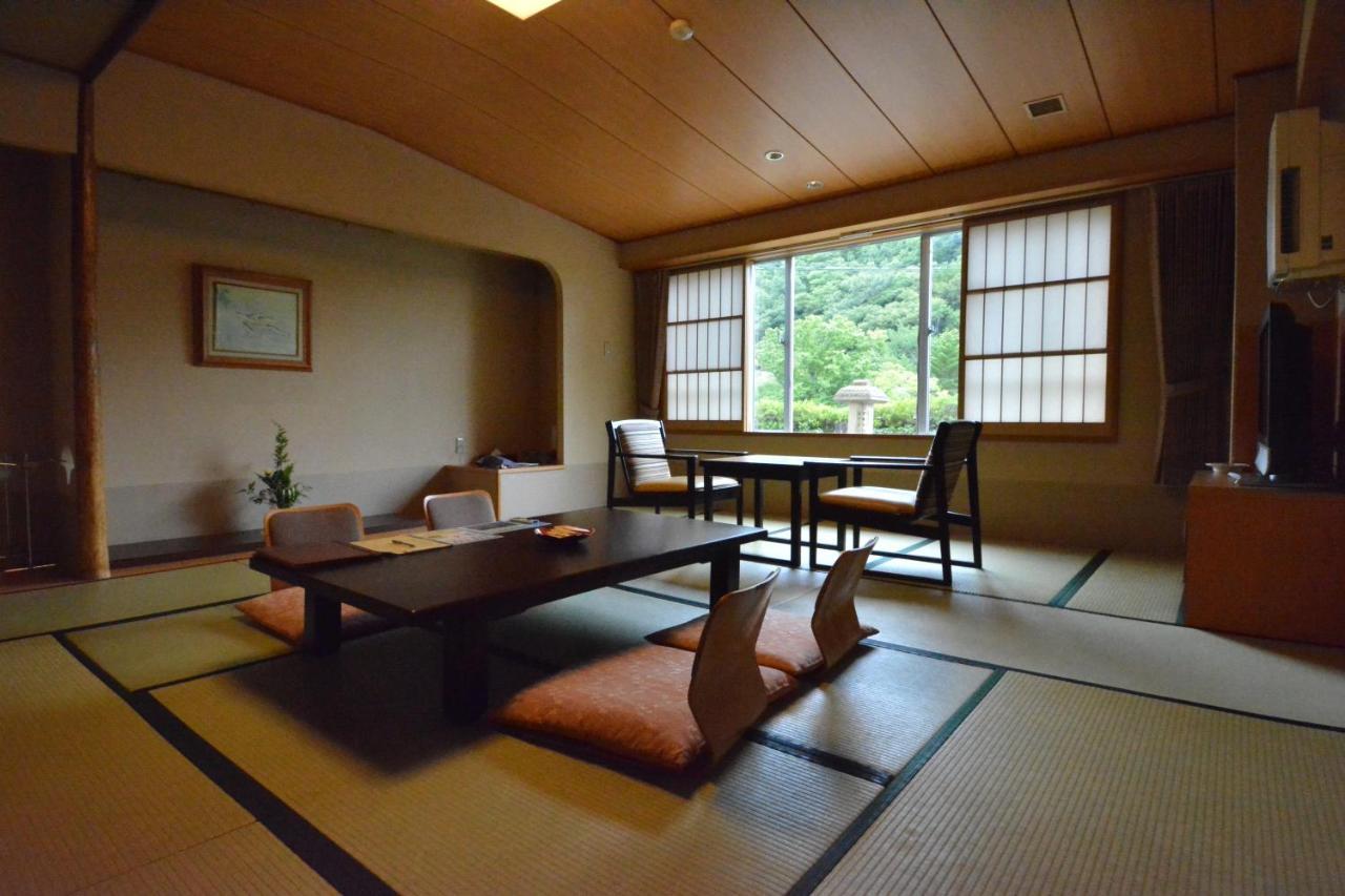 Eirakukan Koriyama  Exterior foto